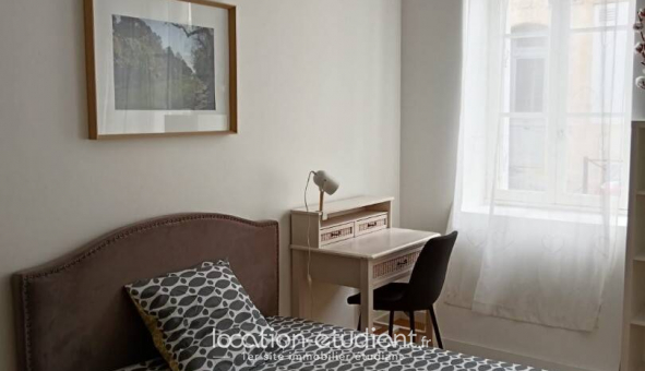 Colocation étudiante Chambre dans une colocation de 19m2