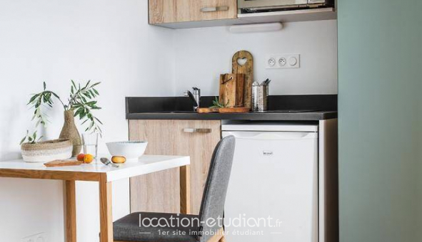 Colocation tudiante Chambre dans une colocation de 16m2