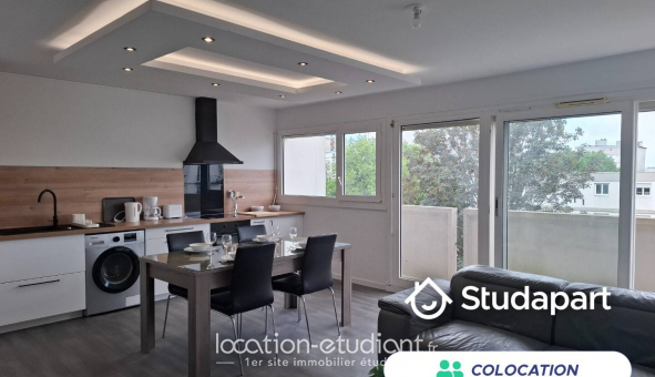 Colocation tudiante Chambre dans une colocation de 12m2
