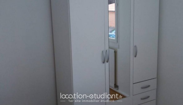 Colocation tudiante Studio à Bron (69500)