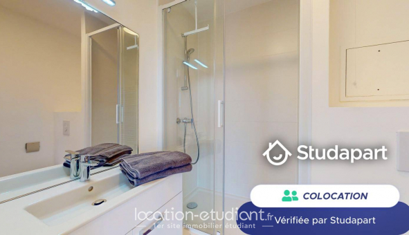 Colocation �tudiante Studio &agrave; Bron (69500)