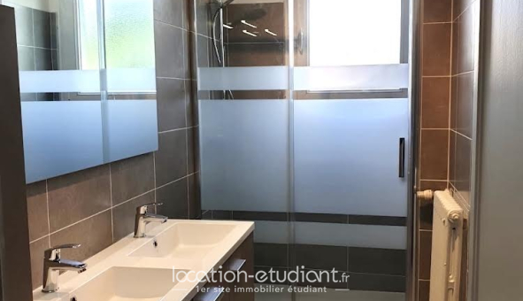 Colocation étudiante T4 &agrave; Bures sur Yvette (91440)