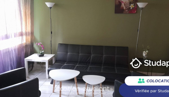 Colocation tudiante Chambre dans une colocation de 11m2