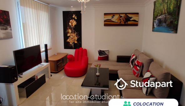 Colocation tudiante Chambre dans une colocation de 12m2
