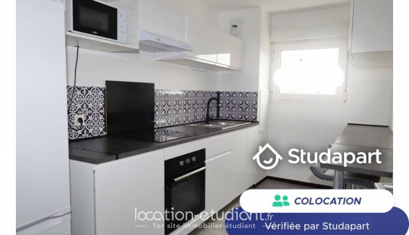 Colocation tudiante Chambre dans une colocation de 13m2