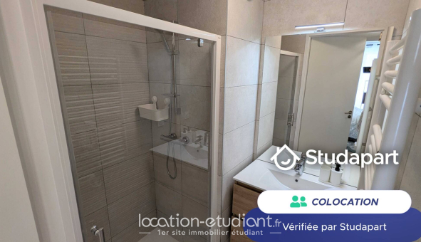 Colocation étudiante Studio &agrave; Clichy (92110)