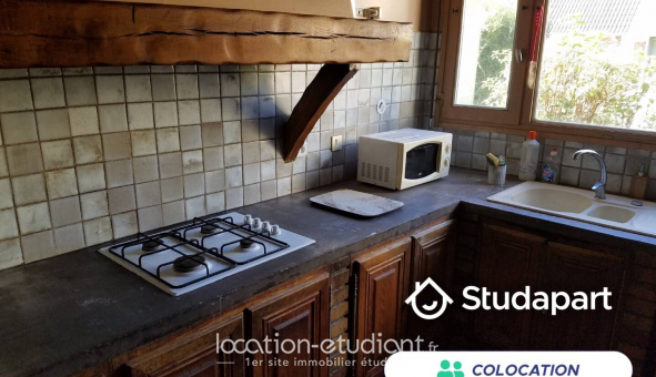 Colocation �tudiante Studio &agrave; Courcouronnes (91080)