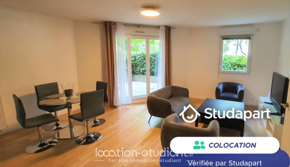 Colocation tudiante Chambre dans une colocation de 9m2