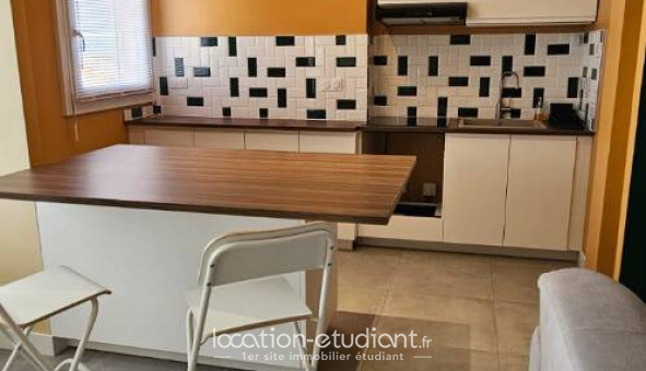 Colocation tudiante Chambre dans une colocation de 9m2