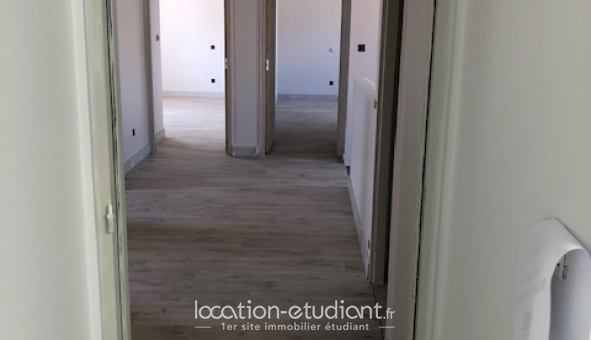 Colocation étudiante Studio à Écully (69130)