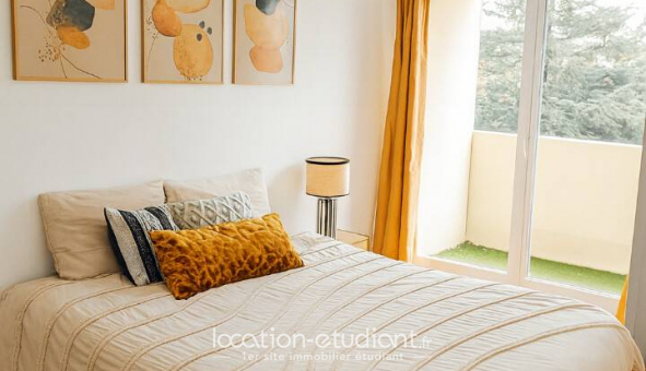 Colocation tudiante Studio à pinay sous Snart (91860)