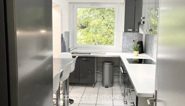 Colocation tudiante Chambre dans une colocation de 23m2