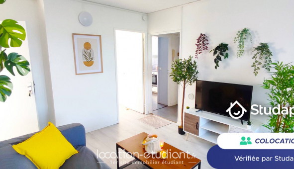 Colocation tudiante Chambre dans une colocation de 9m2