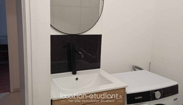Colocation �tudiante Chambre dans une colocation de 9m2