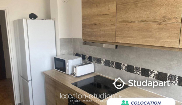 Colocation �tudiante Chambre dans une colocation de 11m2