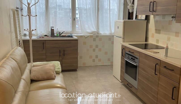 Colocation �tudiante Studio &agrave; Fontenay le Fleury (78330)