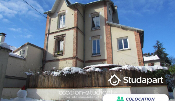 Colocation �tudiante Studio &agrave; Garches (92380)