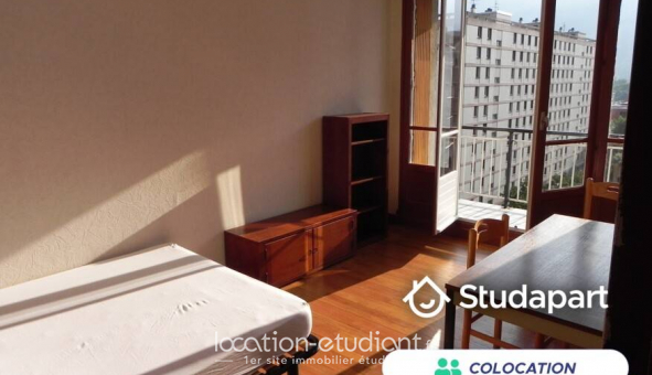 Colocation tudiante Chambre dans une colocation de 12m2