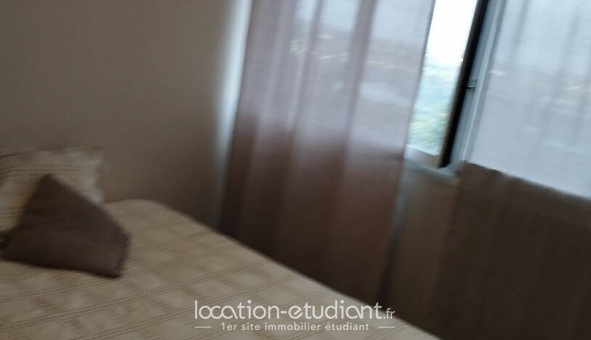 Colocation étudiante Studio à Grigny (91350)