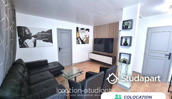 Colocation étudiante Chambre dans une colocation de 12m2