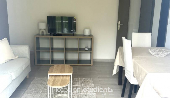 Colocation �tudiante Studio &agrave; H�rouville Saint Clair (14200)
