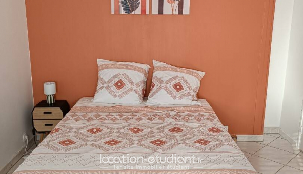 Colocation �tudiante Studio &agrave; Houilles (78800)