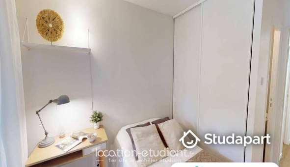 Colocation �tudiante Studio &agrave; Issy les Moulineaux (92130)