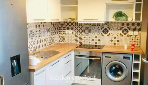 Colocation �tudiante Studio &agrave; Ivry sur Seine (94200)