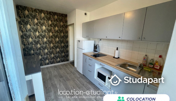 Colocation tudiante Chambre dans une colocation de 11m2