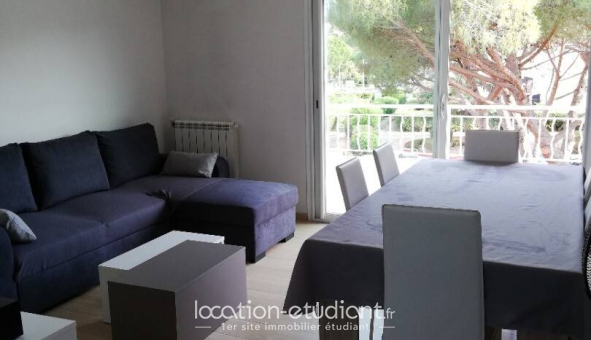 Colocation étudiante Studio &agrave; Le Pradet (83220)
