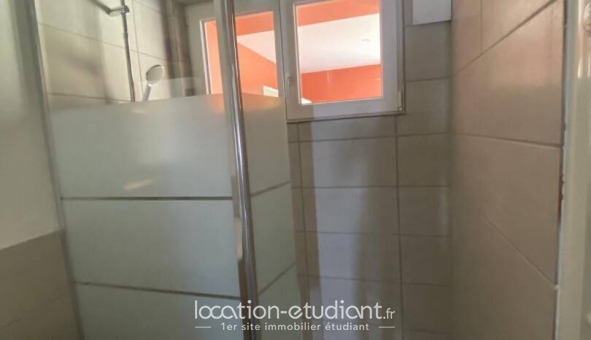 Colocation tudiante Chambre dans une colocation de 9m2