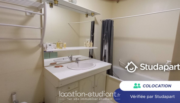 Colocation tudiante Studio à Les Ulis (91940)