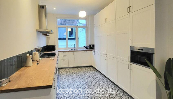 Colocation �tudiante Chambre dans une colocation de 9m2