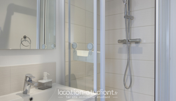 Colocation étudiante T5 à Lyon 7ème arrondissement (69007)