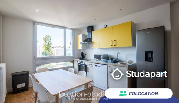 Colocation étudiante Chambre dans une colocation de 12m2