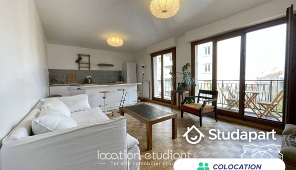 Colocation �tudiante Chambre dans une colocation de 11m2