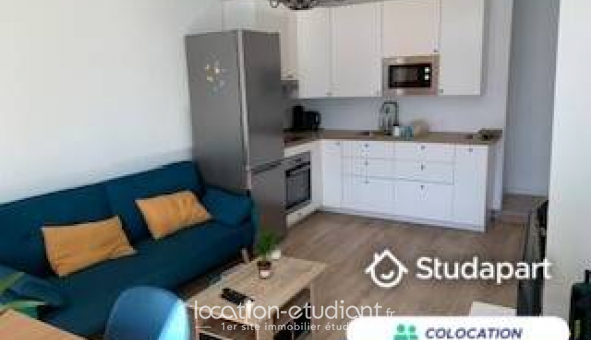 Colocation étudiante Chambre dans une colocation de 12m2