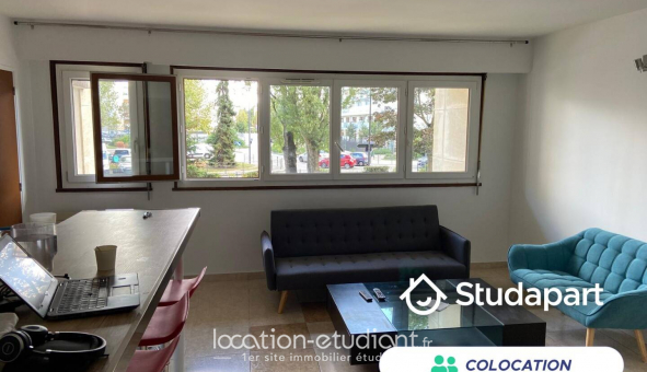 Colocation étudiante Chambre dans une colocation de 10m2