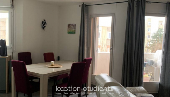 Colocation tudiante Studio à Montigny le Bretonneux (78180)
