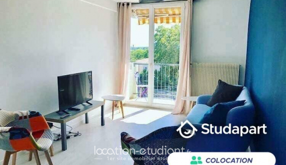 Colocation tudiante Chambre dans une colocation de 11m2