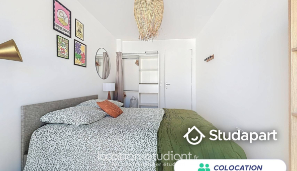 Colocation étudiante Studio &agrave; Montreuil (93100)