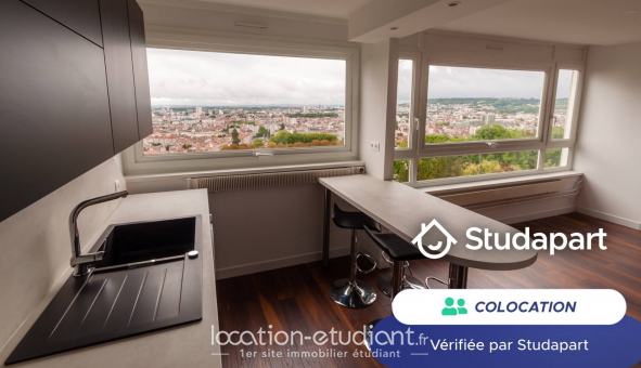 Colocation tudiante Chambre dans une colocation de 9m2