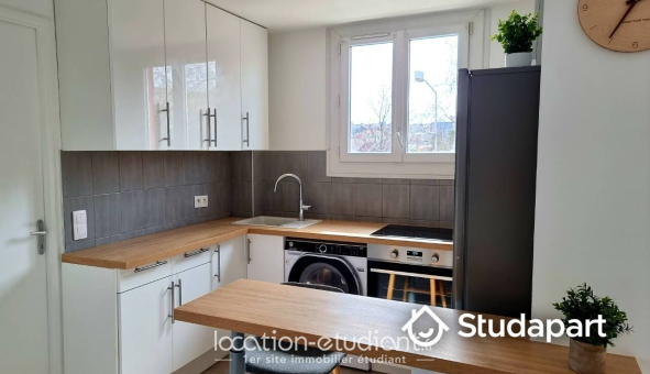 Colocation étudiante Studio &agrave; Nanterre (92000)