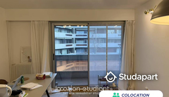 Colocation tudiante Studio à Nanterre (92000)
