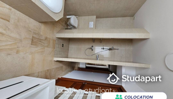 Colocation tudiante Studio à Neauphle le Chteau (78640)