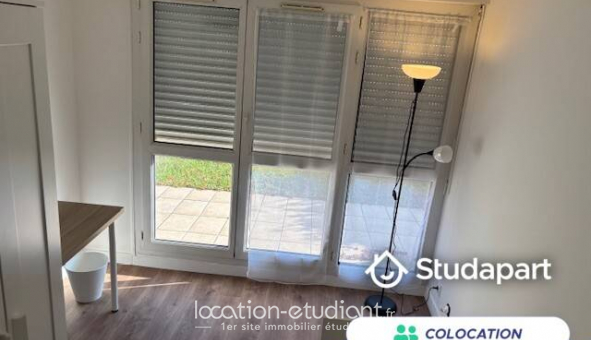 Colocation �tudiante Studio &agrave; Noisy le Grand (93160)