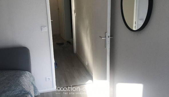 Colocation �tudiante Studio &agrave; Noisy le Grand (93160)