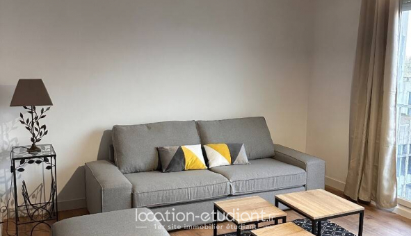 Colocation tudiante Chambre dans une colocation de 9m2