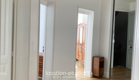Colocation tudiante T4 à Orlinas (69530)