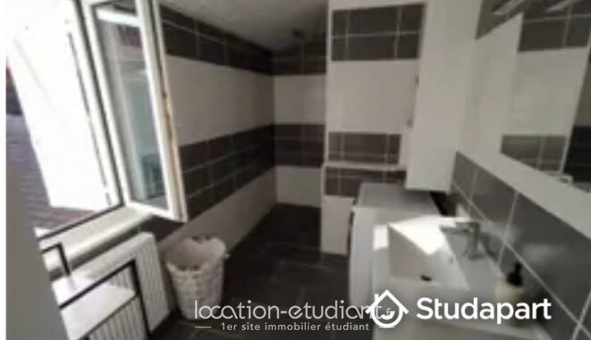 Colocation �tudiante Studio &agrave; Orthez (64300)